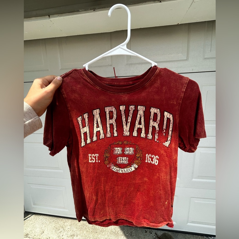 Harvard Graphic Tee